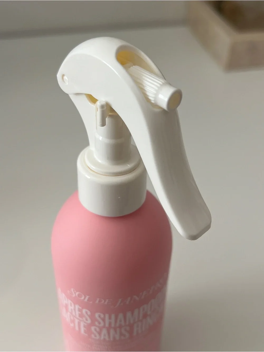 Sol de Janeiro Milky Leave-In Conditioning Spray - Cheirosa 68